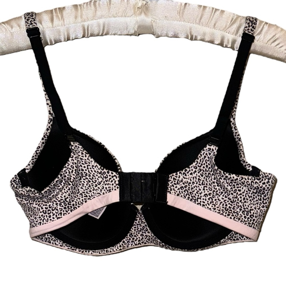 Victoria’s Secret Body By Victoria Lined Demi Cheetah Print Bra Size 34D - Picture 5 of 8